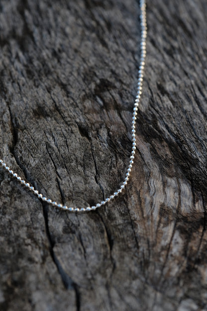 Sterling Silver 1.5mm Diamond-Cut Bead Chain